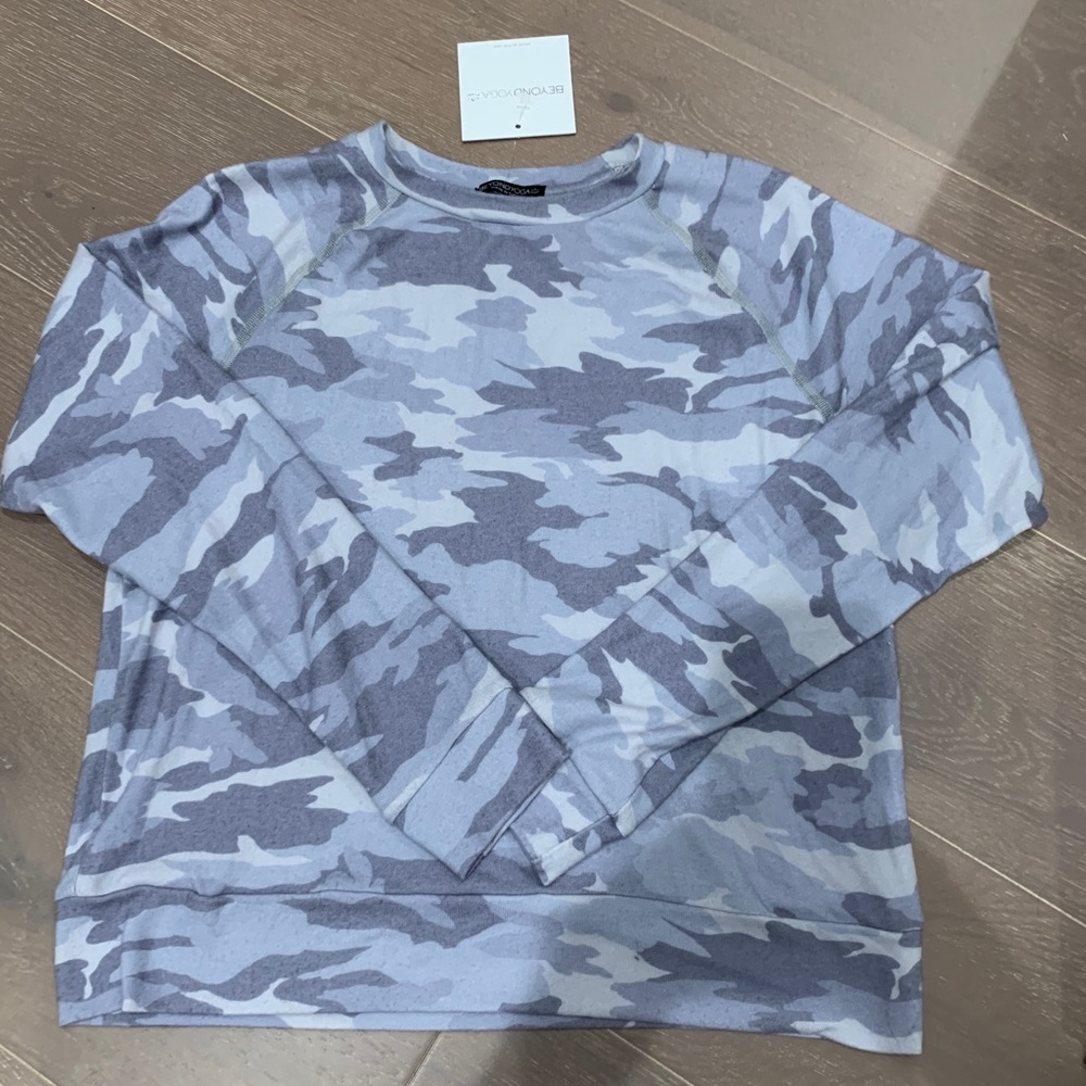 New Beyond Yoga camo sweater